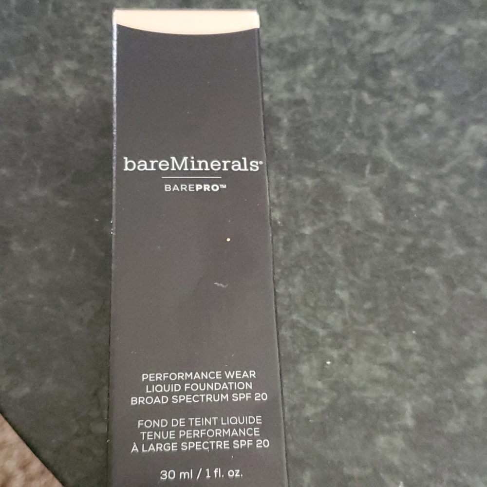 Bare Minerals Barepro foundation